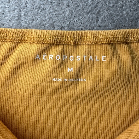 Aeropostale Yellow Ribbed Off the Shoulder Crop Top Size M - Picture 3 of 4